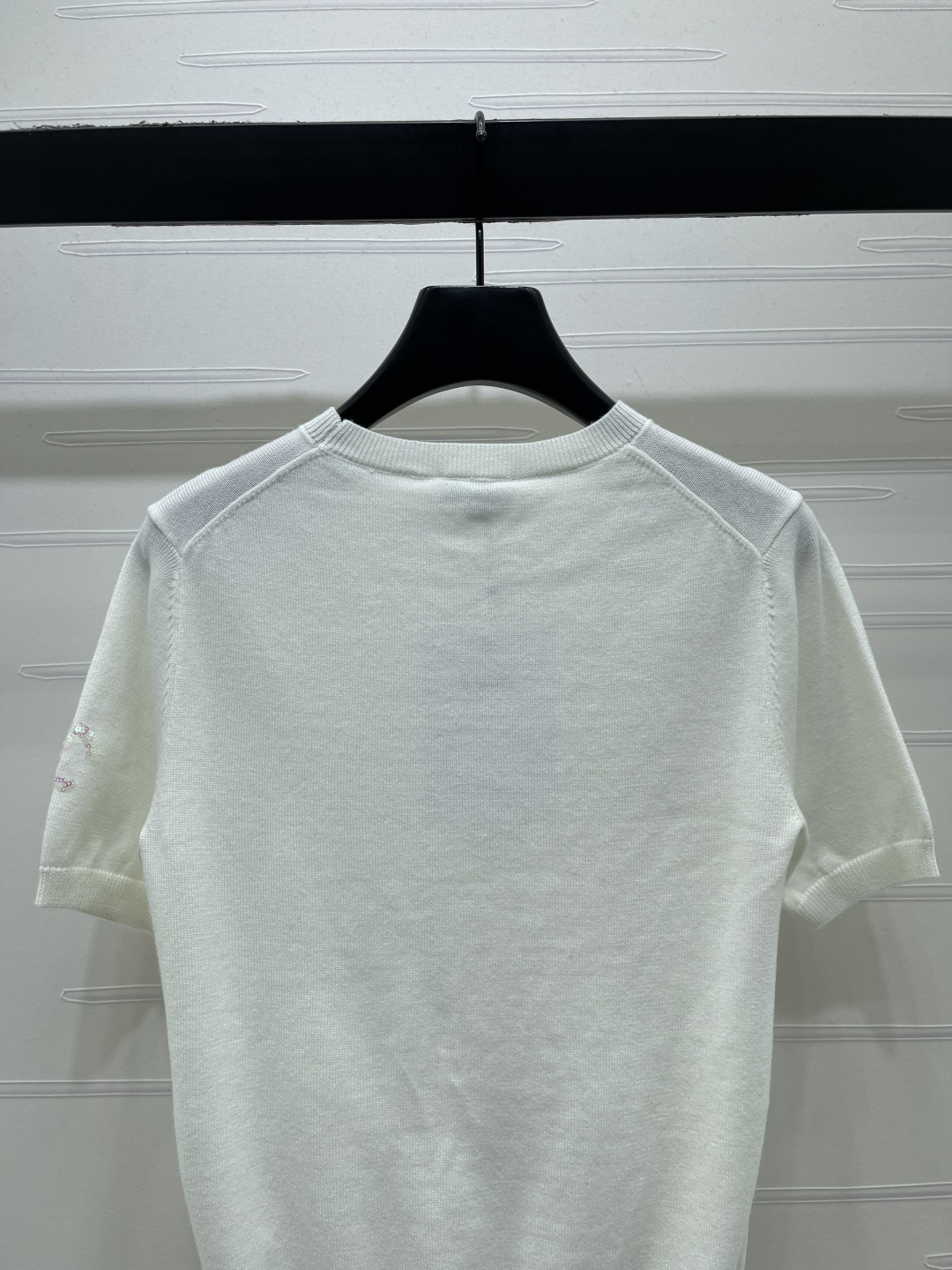 Women's short sleeves